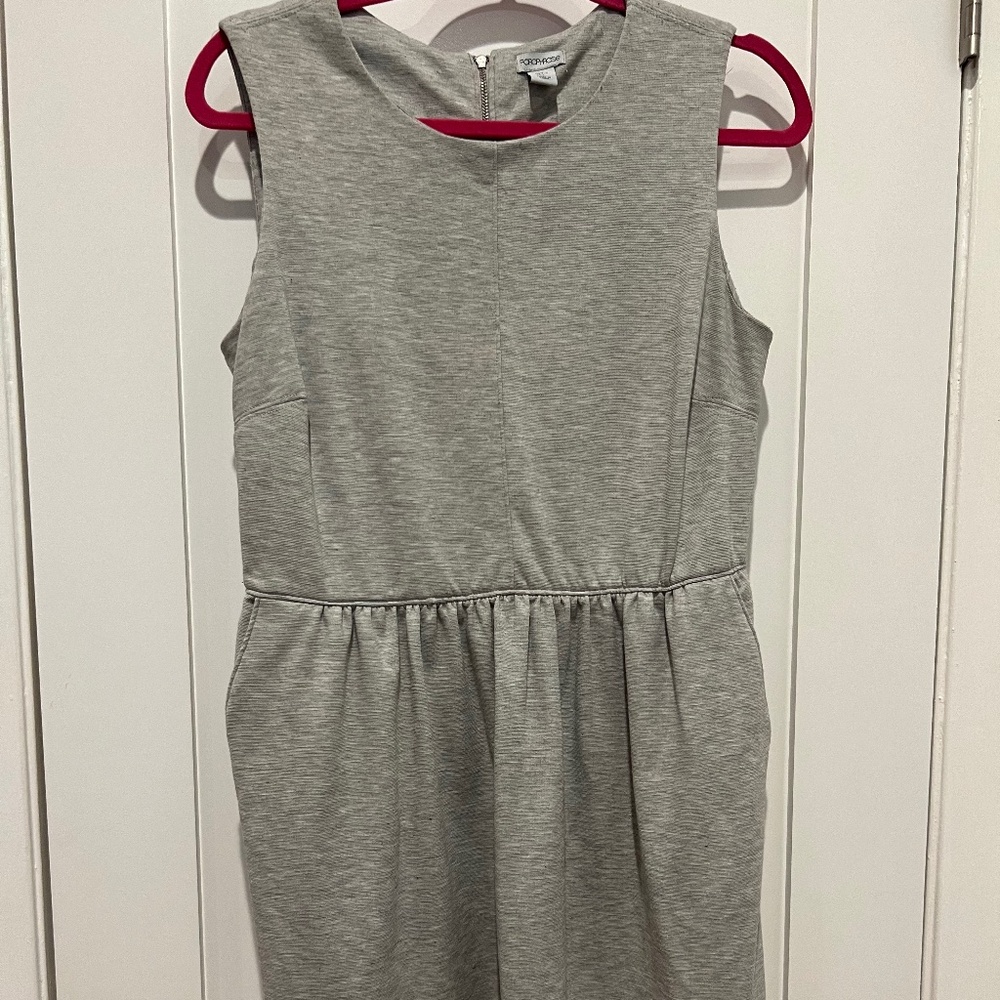 Women's Paraphrase Gray Sleeveless Sheath Fit & Flare Dress Pockets Size L
